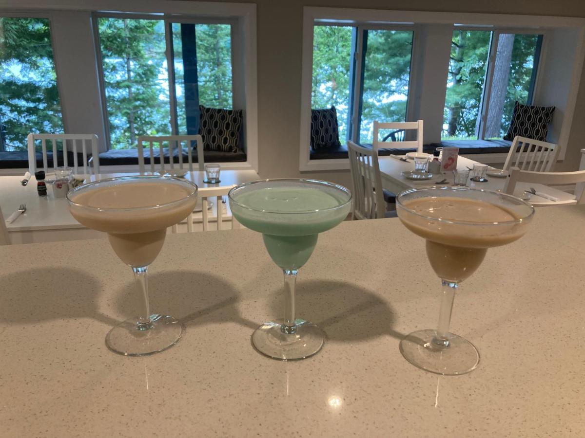 Somerset Lakeside Resort 밴크로프트 외부 사진