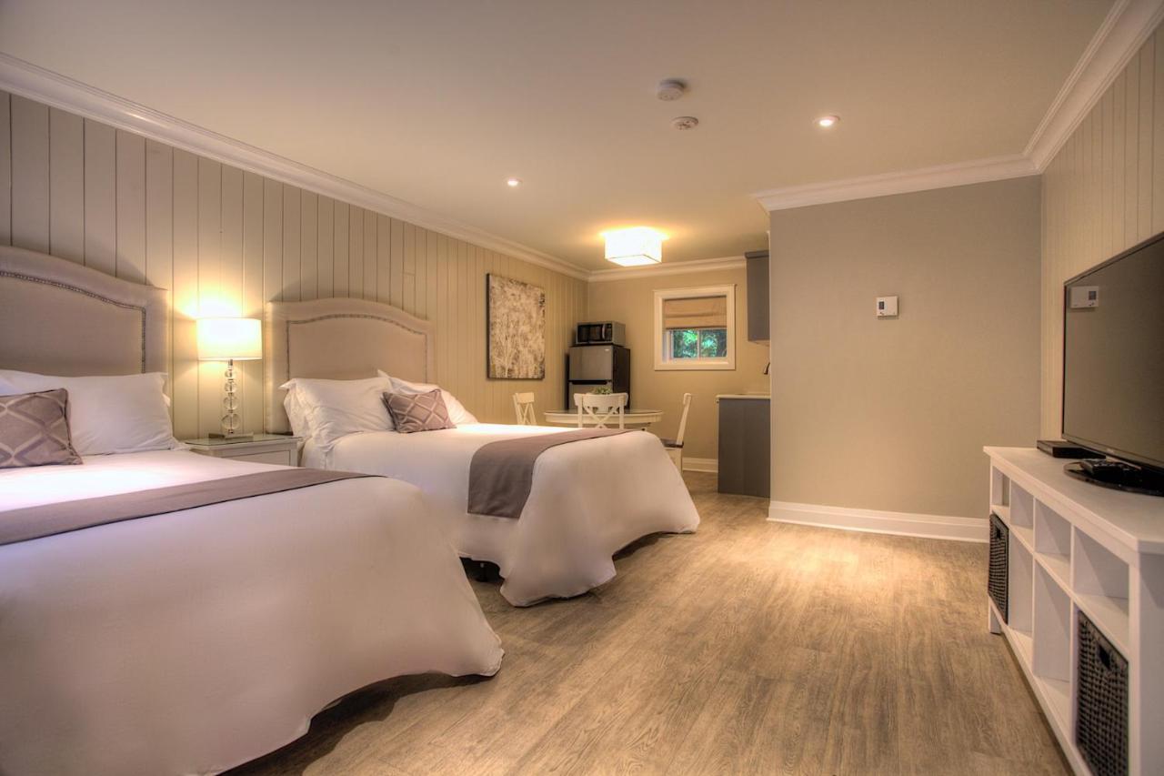 Somerset Lakeside Resort 밴크로프트 외부 사진